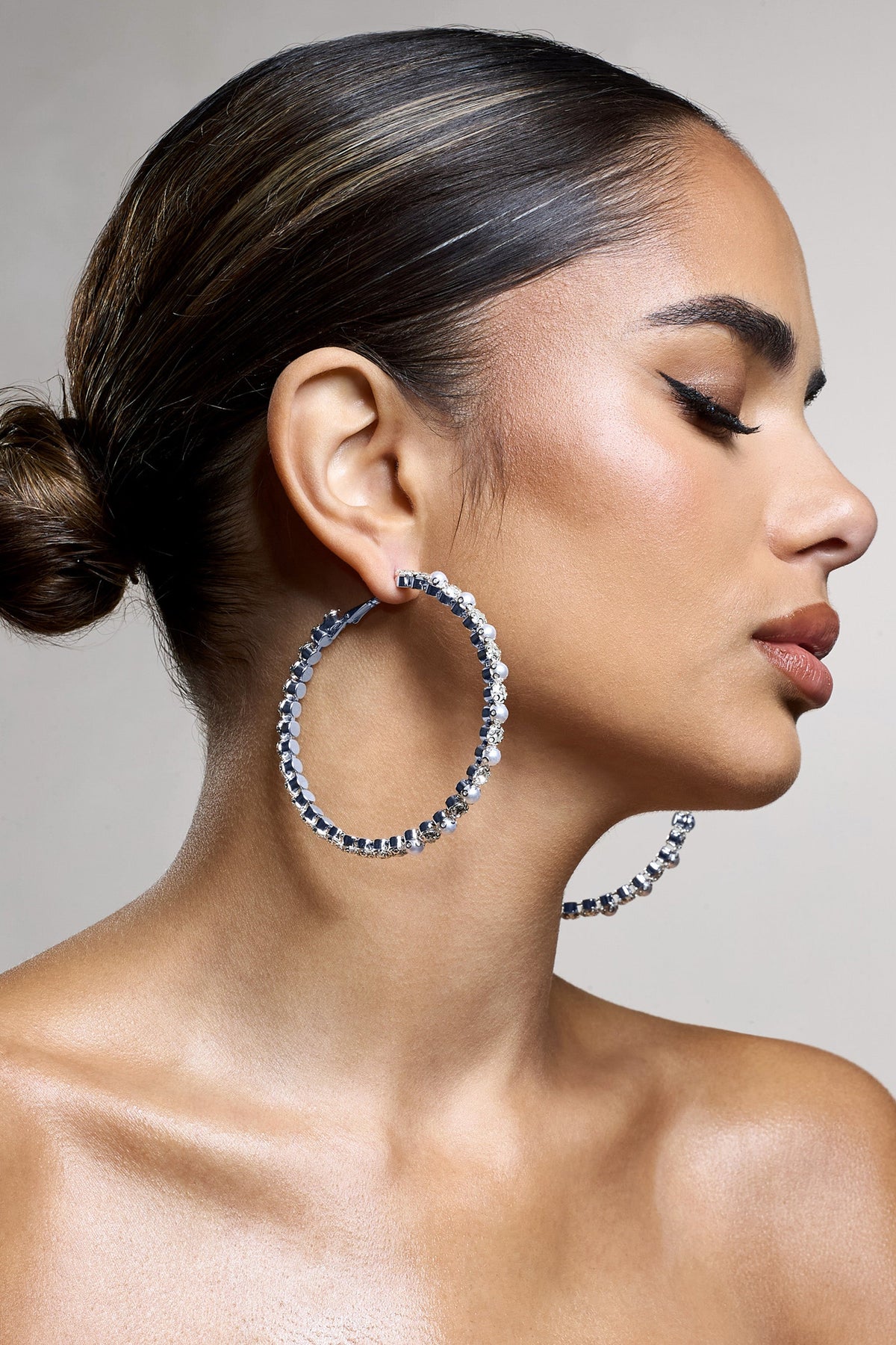 WB_CL134249013-KassandraSilverDiamanteHoopEarrings1