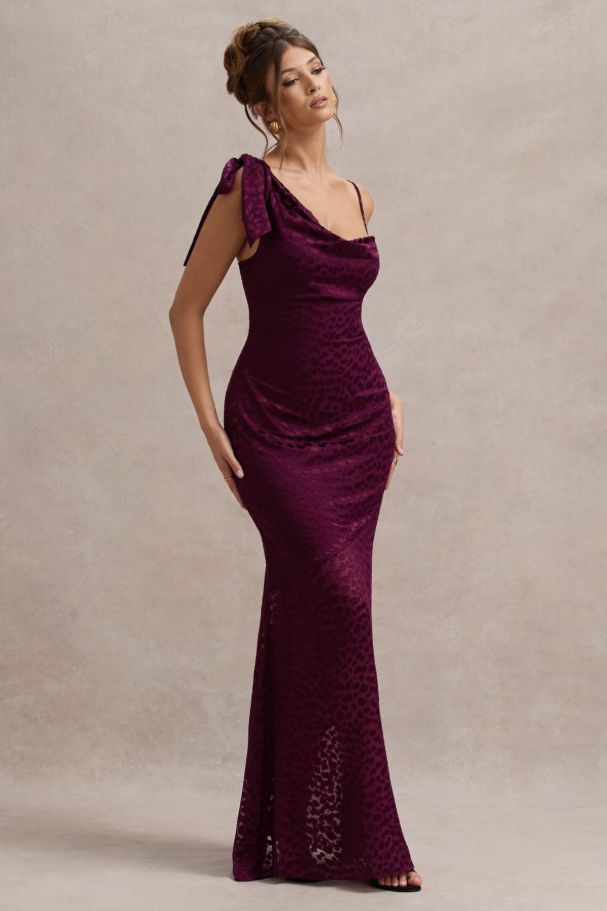 WB_CC_HR_CL134964069-SangriaBurgundySatinJacquardCowl-NeckMaxiDress4