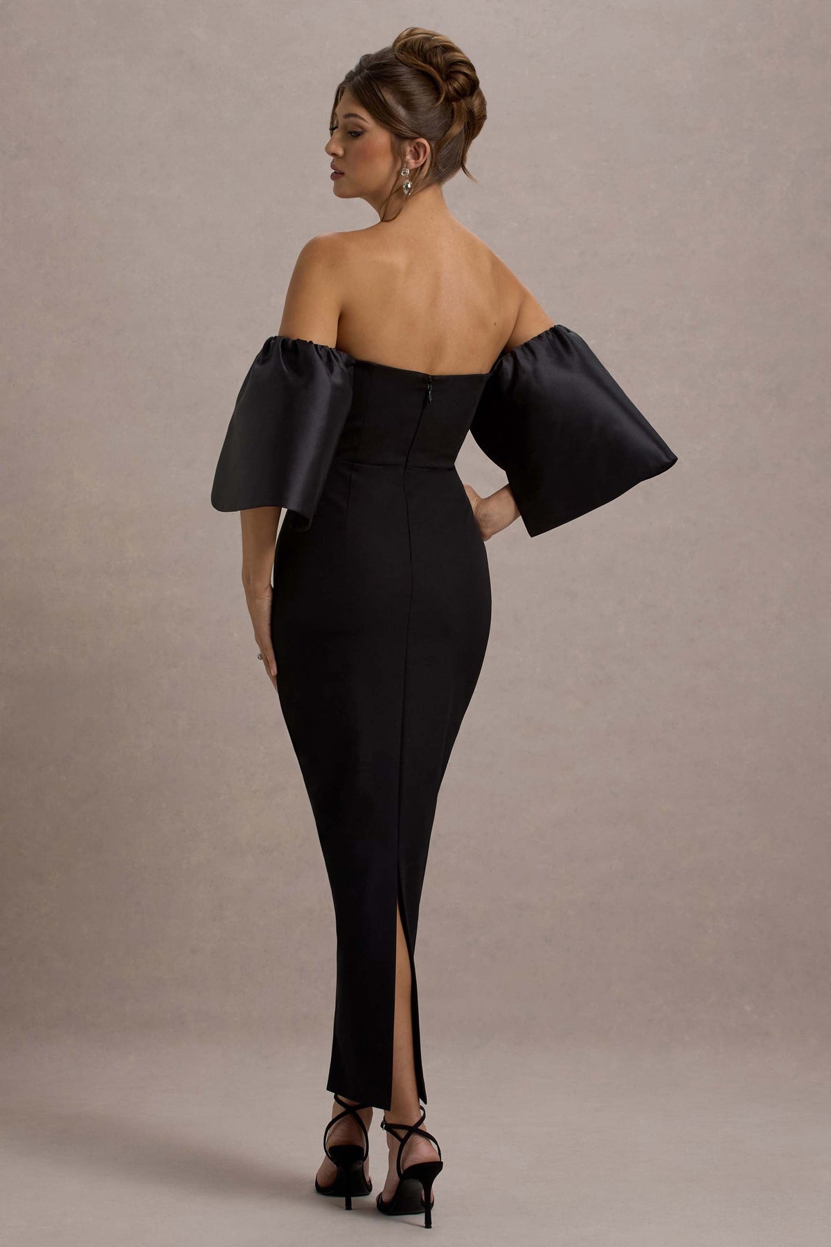 WB_CL135111002-Dalani-BlackCorsetMaxiDressWithSatinPuffSleeves9