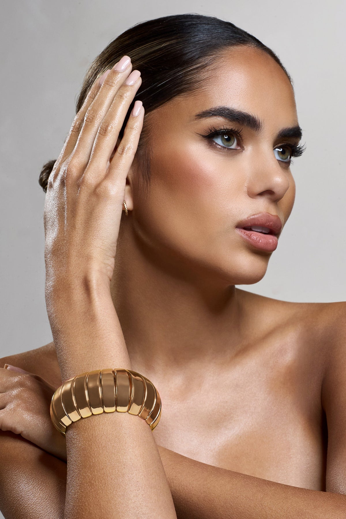 Chunky gold bangle outlet