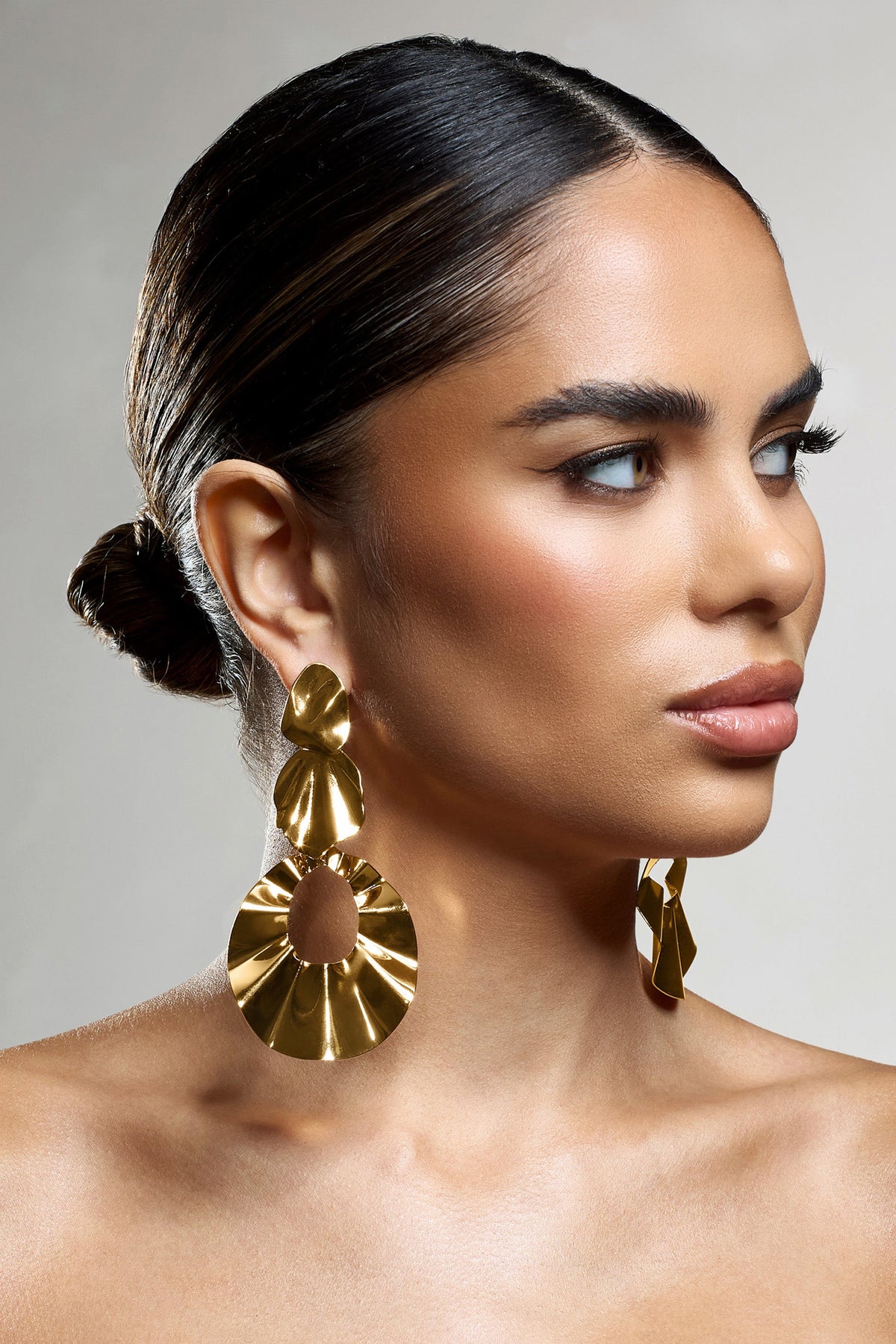 WB_HR_CL134494007-IndianaGoldStatementDangleEarrings0_c7428941-3f65-4dbd-ad8a-a3c0fdd6f67c