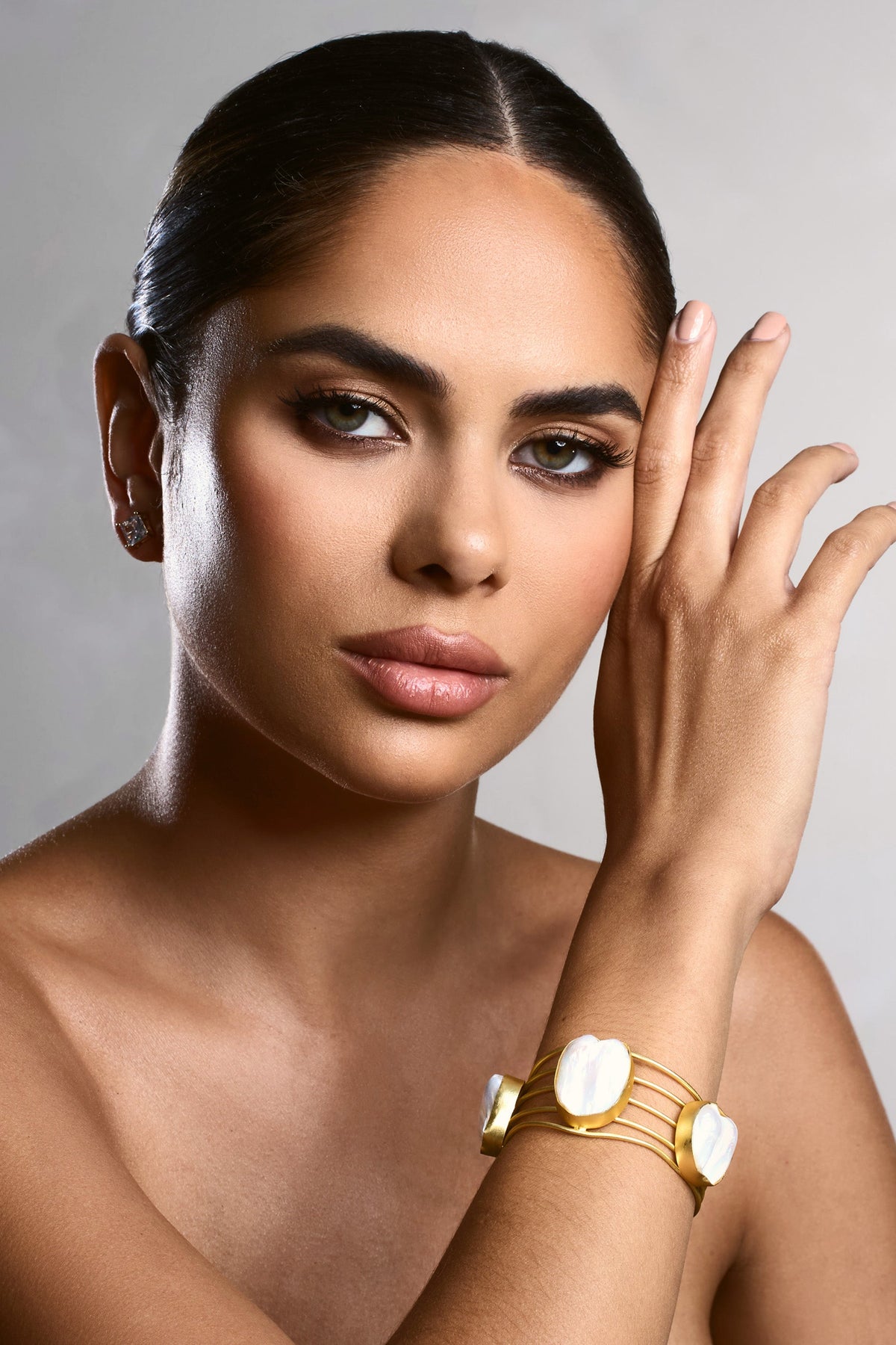 Dune Gold Chunky Bangle With Iridescent Shells Club L London UAE