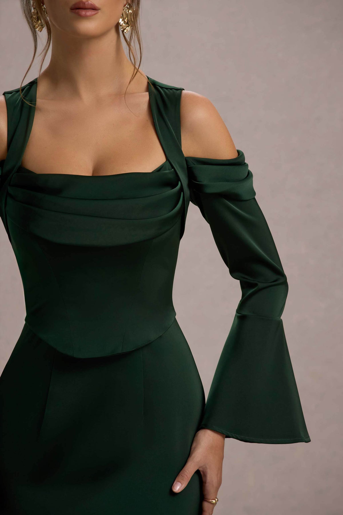 uploaded_image_4_Ob5lV