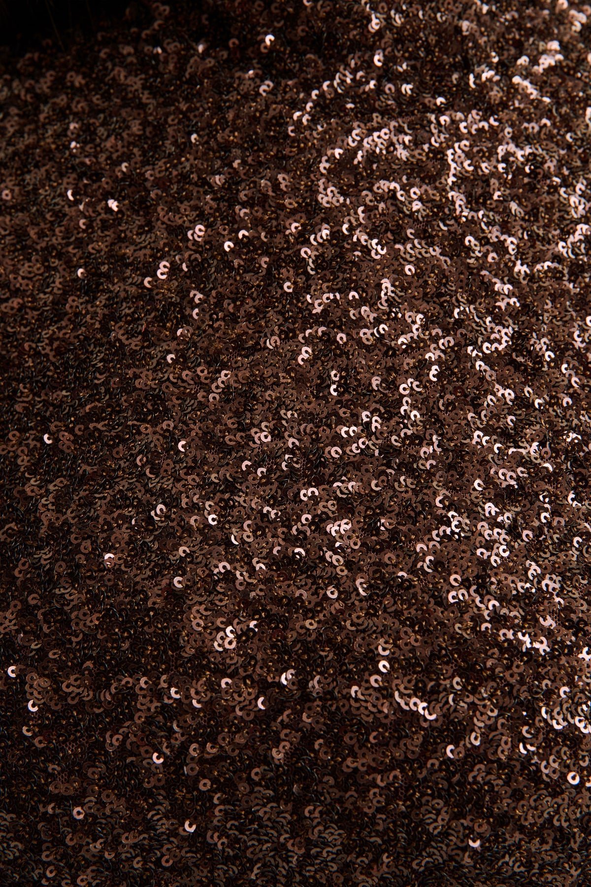 uploaded_image_4_da9hu